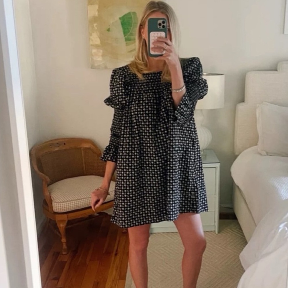 DÔEN Sabia shirred organic cotton-poplin mini dress in Noir Meadowsweet Floral